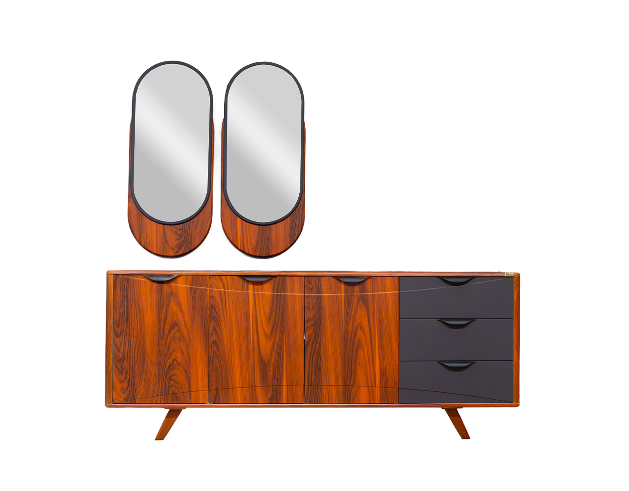 Beyoncé model mirror and console